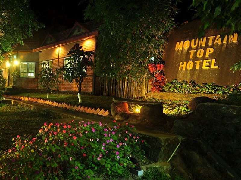 Mountain Top Hotel bei Nacht, Kyaiktiyo, Myanmar Rundreise