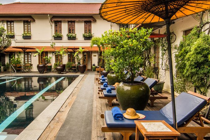 Pool im Savoy Hotel, Yangon, Myanmar Rundreise
